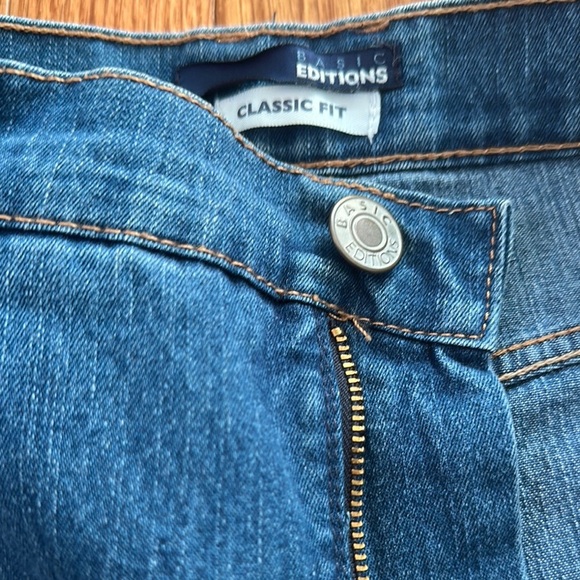 Gloria Vanderbilt Classic Medium Blue Tapered Leg Jeans Size 10S - Picture 3 of 7